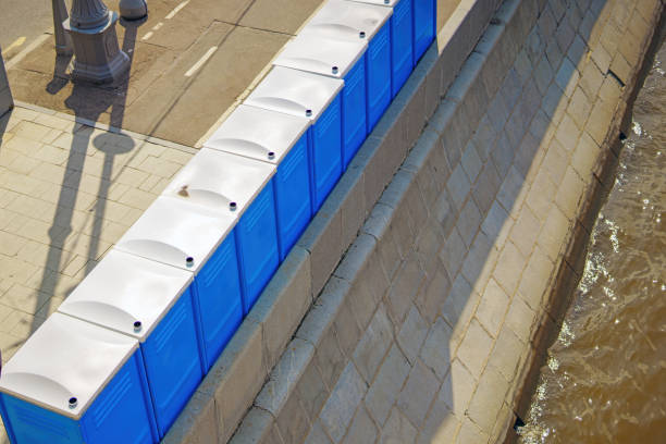 Types of Portable Toilets We Offer in Jerseyville, IL